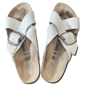 EUC Birkenstock Siena Big Buckle Washed Metallic White Suede Leather 38 / 7.5-8
